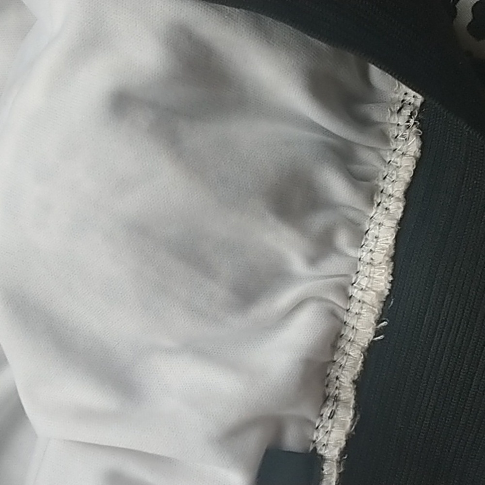 Mini skirt - Picture 3 of 4